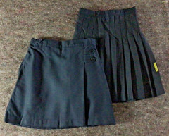2 Girls Size 7-8 Land’s End School Uniform Pleated Navy Blue Straight Skirt