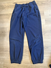 The Children’s Place Girls’ Uniform Pants and Shorts Size: 8 (Lot of 2)