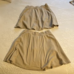 Lot of 2 girls Uniform Skirt Size 10/12 The Children’s Place