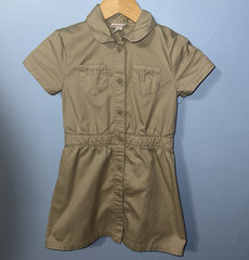 Cat & Jack Girls Uniform Shirt Dress Size 6 Khaki Button Front Pockets Tie