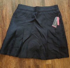 Nautica Girls’ School Uniform Pleated Scooter with Pockets Size 12 Regular