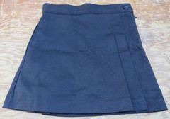 CLASSROOM Uniform Size: 5 Zipper and button Black Style: 55271A pleated scooter